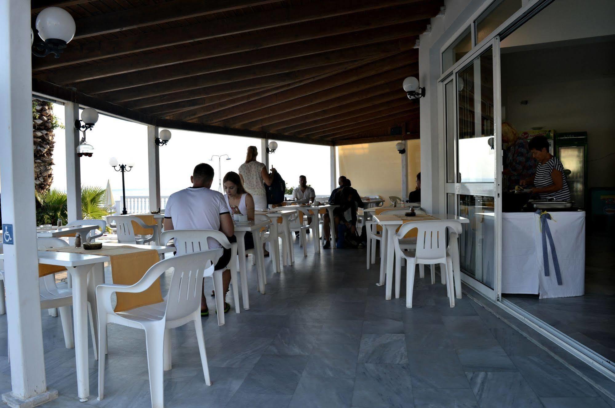 Paradise Beach Camping Platys Gialos  Exterior photo