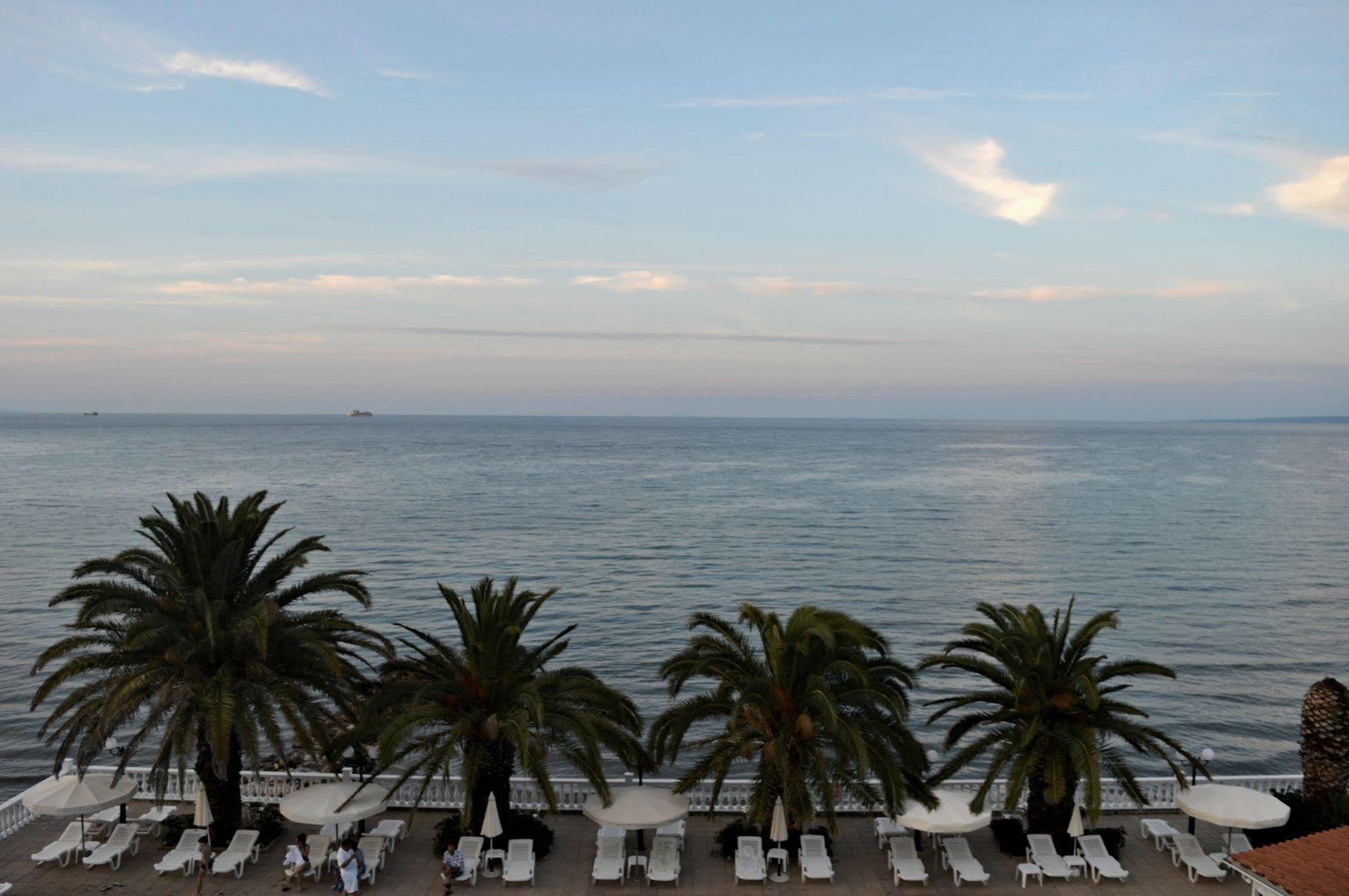 Paradise Beach Camping Platys Gialos  Exterior photo