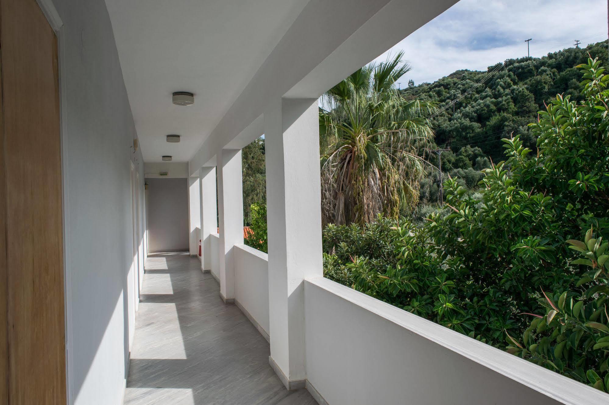 Paradise Beach Camping Platys Gialos  Exterior photo